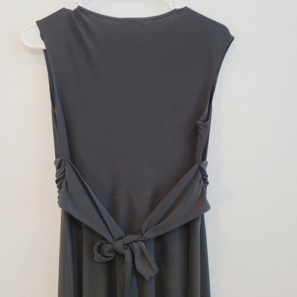 Mimi Maternity Black Sleeveless V-Neck Dress Women's Size Small Maternity - Picture 5 of 7